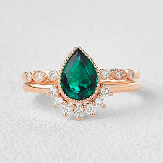 2.0 CT Pear Emerald May Birthstone Vintage Bridal Ring Set in 925 Sterling Silver