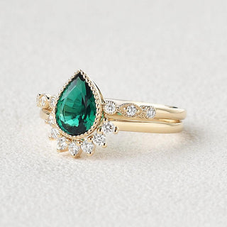 2.0 CT Pear Emerald May Birthstone Vintage Bridal Ring Set in 925 Sterling Silver