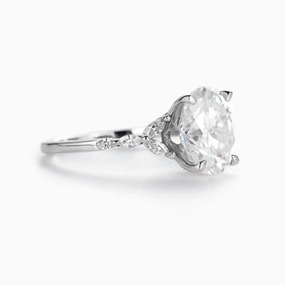 2.0 CT Oval Moissanite Vintage Diamond Ring in 925 Sterling Silver- The ‘Phoebe’ Ring