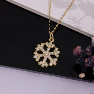 0.12CT Round Cut Snowflake Pendant Moissanite Diamond Necklace In 925 Sterling Silver