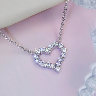 1.5 CT Round Moissanite Heart Diamond Necklace in 925 Sterling Silver- The ‘Marissa’ Necklace