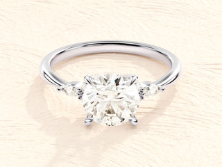 1.0-2.0TCW Round Cut Cluster Solitaire Moissanite Diamond Engagement Ring in 925 Sterling Silver