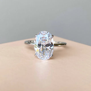 1.0-4.0TCW Oval Solitaire Moissanite Diamond Engagement Ring in 925 Sterling Silver